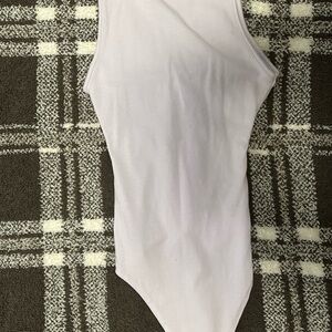 AE bodysuit twist back lilac purple